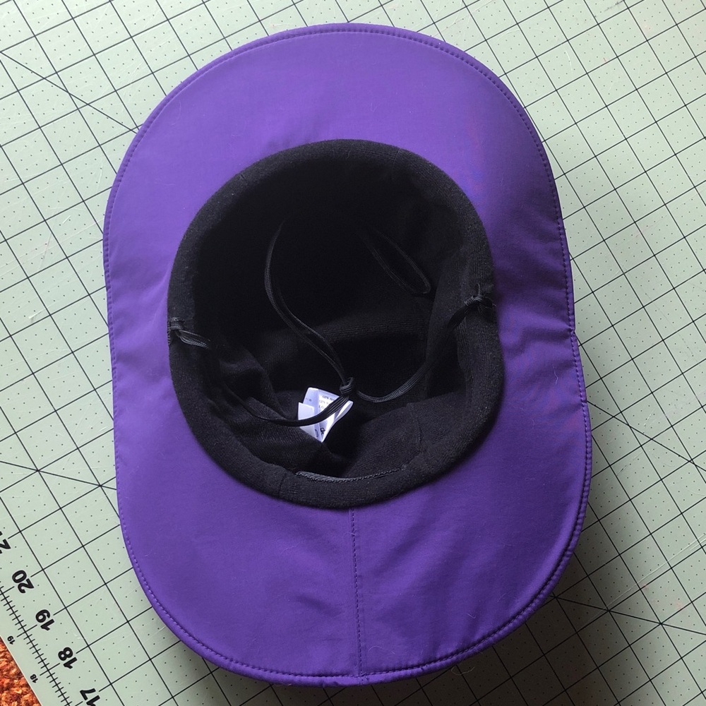 Outdoor Research Black, Purple & Teal Wide-Brim Gore-Tex Rain Hat size small - Picture 4 of 7